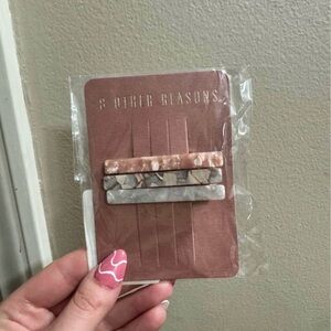 8 Other Reasons Women's Hair Clip Set - Pink, Gray, Cream